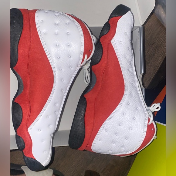 Air Jordan XIII 13 “Chicago” retro Deadstock. main image 4